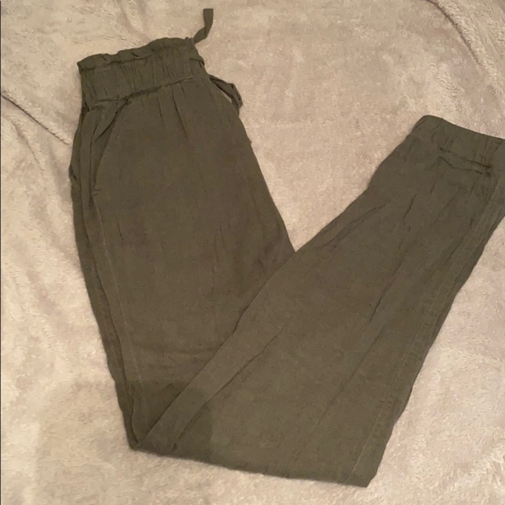 Hollister jogger pants